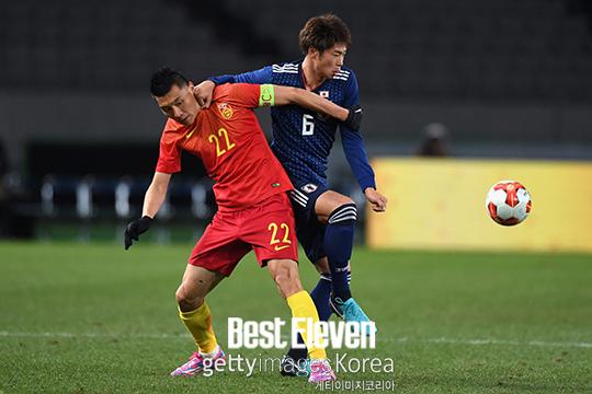 韓国紙 中国vs日本のサッカー代表戦で 中国が飛び蹴りなど悪質プレーを連発 韓国人 韓国の反応 海外トークログ